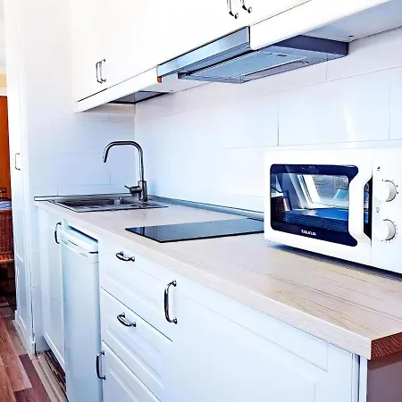 Szálloda En Edificio Mont Blanc Garaje *