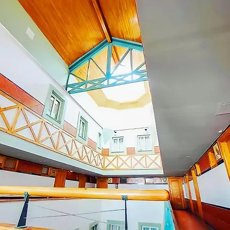 En Edificio Mont Blanc Garaje Szálloda