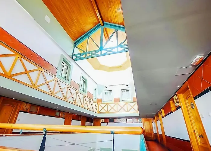 En Edificio Mont Blanc Garaje Szálloda